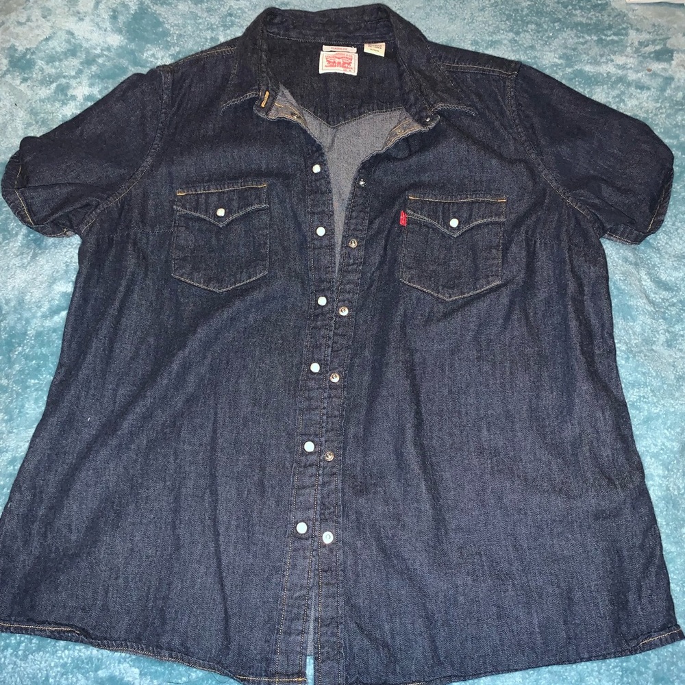 Levi Button Up Short Sleeve